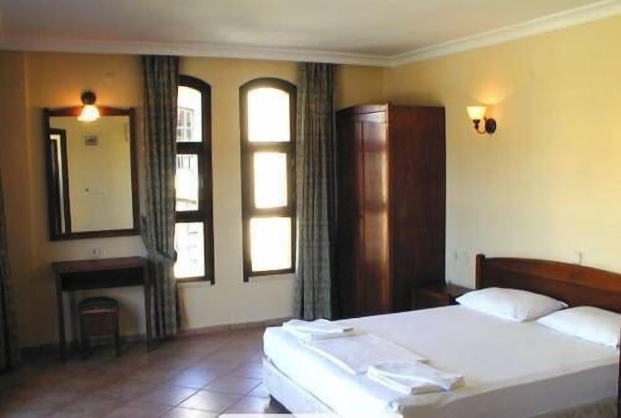 Club Turquoise Apart Marmaris Ngoại thất bức ảnh